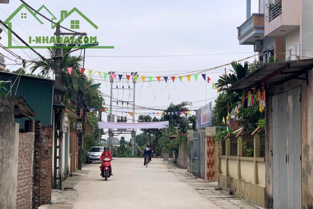 BÁN ĐẤT ,TIÊN DƯƠNG,CƯC ĐẸP,70m đường to ôtô,vào nhà giá chỉ 1.9tỷ. - 1