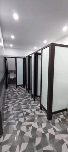 Bán 430m2 MT18m Nguyễn Hoàng Tôn Q.Tây Hồ FULL THỔ CƯ Vị trí vàng xây BULDING VP 11 tầng - 4