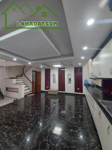Bán nhà mặt phố Phúc Lợi, Long Biên, DT 85m2 x MT 5m x 6T cho thuê 30tr/tháng, giá 15 tỷ - 3