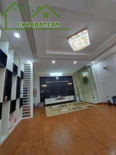 Bán nhà mặt phố Phúc Lợi, Long Biên, DT 85m2 x MT 5m x 6T cho thuê 30tr/tháng, giá 15 tỷ - 2