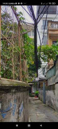 Siêu rẻ, Ngõ Lâm Du 70m, 3 tầng, mỹ 7.6m,  4.3 tỷ.  + Vị trí cách cầu Chương Dương 300m, - 1
