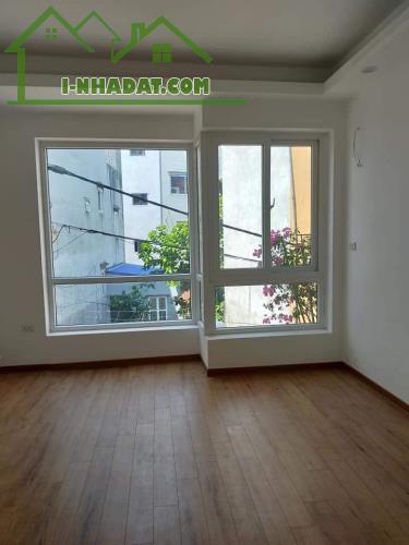 Cực rẻ, Bát Khối long biên 51m, 3,5 tầng, mt 4,2m, 3.75 tỷ, + Ngõ Bát Khối thông với ngõ T - 3