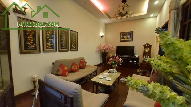 Bán BT Cầu Giấy 130m 4t mt 7.5m chỉ 15.9 tỷ Cầu Giấy - 2