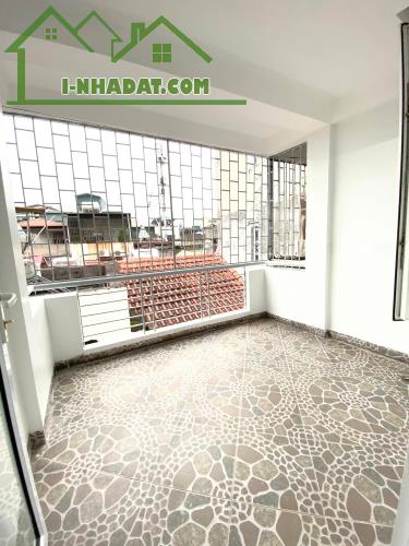 BÁN GẤP NHÀ PHỐ GIÁP BÁT, HOÀNG MAI - 35M2, 6 TẦNG, 4.25 TỶ