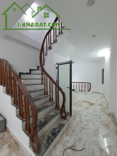 Minh Khai nhà mới đẹp- mặt ngõ ôtô- KD đỉnh. Gía 10.6 tỷ. - 1