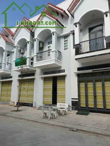 🏡BÁN NHÀ 1 TRỆT 1 LẦU CAO CẤP MẶT TIỀN TẠI KDC PHƯỜNG 5, VỊ THANH, HG