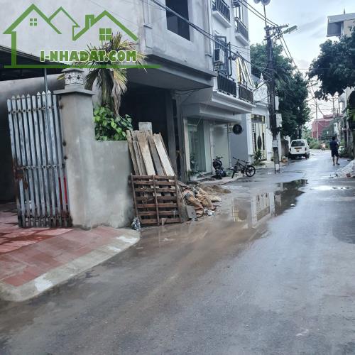 Cần Bán Gấn Đất Giá chỉ 2.75ty S49m Oto Vào Tận Nhà Đường Thông thoáng Biên Giang Hà Đông - 1