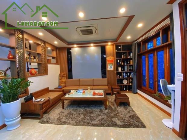 15 Hàng Chuối, HBT, lô góc 10M ra phố, ngõ rộng, 55.2m2x5T, MT 5.5m giá chào 16.9 tỷ - 2