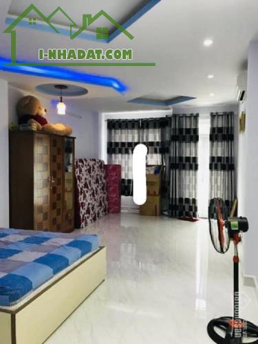 Bán nhà mặt tiền kinh doanh Nguyễn Thái Bình, P4, Tân Bình, 72m2, 3 tầng. Ninh mặt tiền - 3