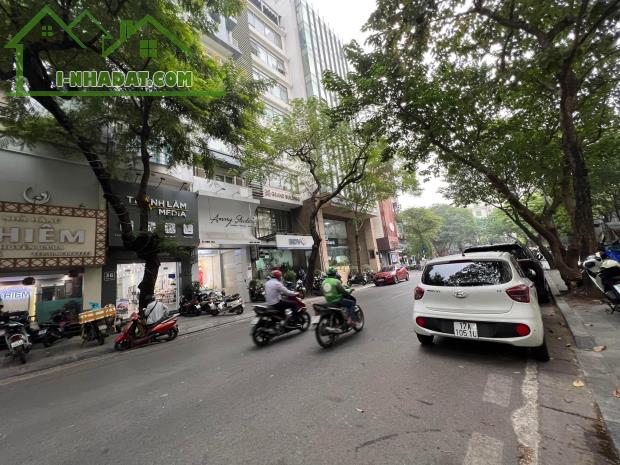 Bán nhà Hoà Mã mặt phố cổ HBT kinh doanh vỉ hè 115 m2 giá 70 tỷ - 5