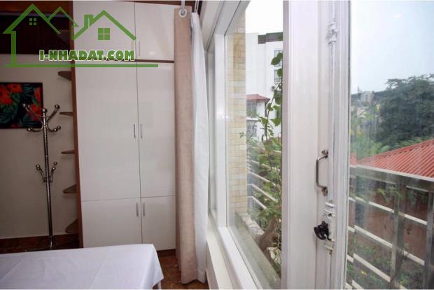 BÁN APARTMENT NGUYỄN NGỌC VŨ LÔ GÓC 156M 6 TẦNG 22 PHÒNG KHÉP KÍN GIÁ 30 TỶ