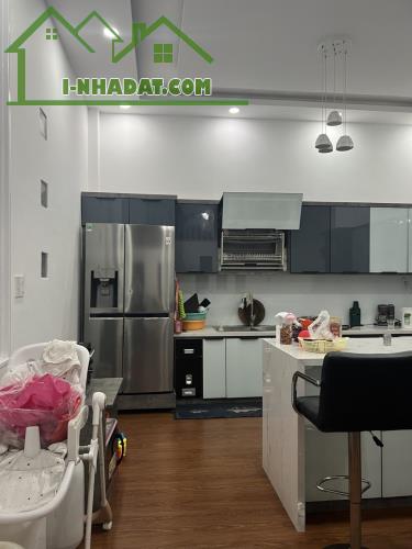 Bán biệt thự Vườn Lài, Tân Phú, 4 tầng, 10x18M ( 180M2 ), giá 19 tỷ ( TL) - 4