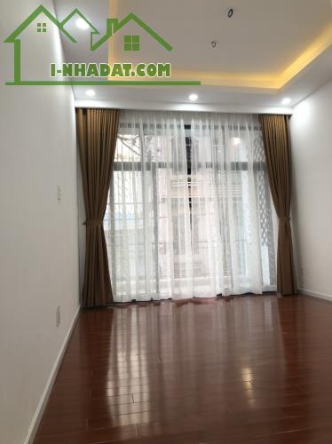 Nhà xinh rẻ 4 x 11m 1 trệt 4 lầu Đất Thánh Q. Tân Bình TP.HCM - 2
