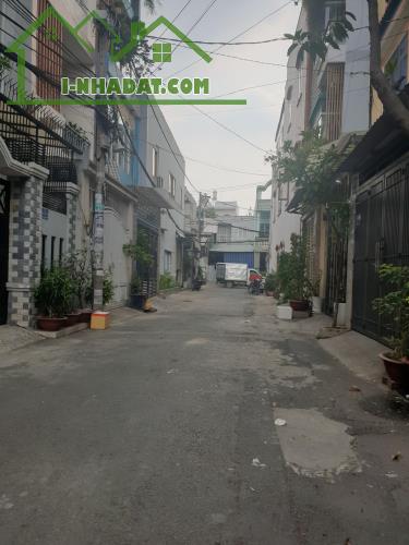 Bán gấp! nhà MTNB 8m Vườn Lài, P.Tân Thành, TP. DT: 4,1x17m nhà trệt 2 lầu ST. Giá 9 tỷ TL
