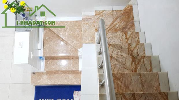 💥 Bán Nhà Mặt phố Kim Mã Thượng, Ba Đình, 82m2 4T MT 4m, Chỉ 25.9 Tỷ 💥 - 3