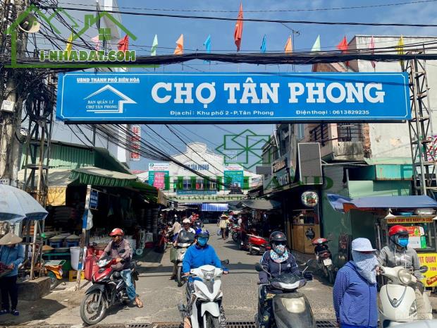 BÁN NHÀ ĐẤT TÂN PHONG 1TRỆT 1LẦU MỚI, ĐẸP SỔ HỒNG THỔ CƯ ĐƯỜNG OTO - 1