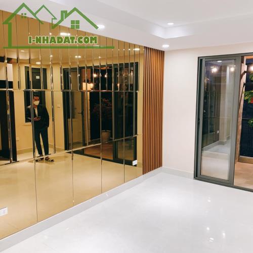 Giá đã giảm sâu phố tôn thất Thiệp 38m, 6Tầng, 18.9 Tỷ, kinh doanh - 1
