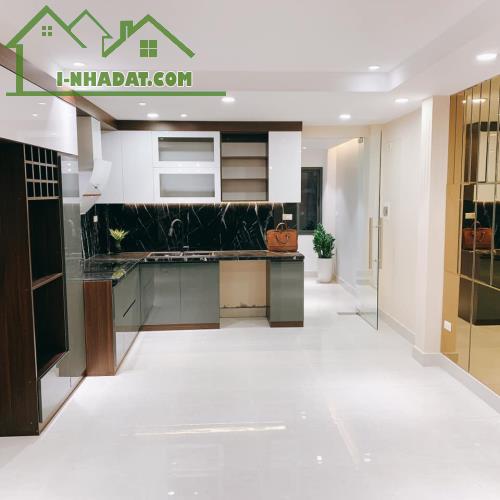 Giá đã giảm sâu phố tôn thất Thiệp 38m, 6Tầng, 18.9 Tỷ, kinh doanh - 5
