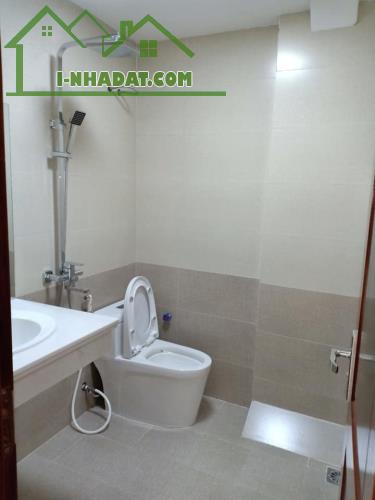 Bán nhà đường Láng 60m x 4 tầng ô -tô đỗ gần giá 6,2 tỷ - 2