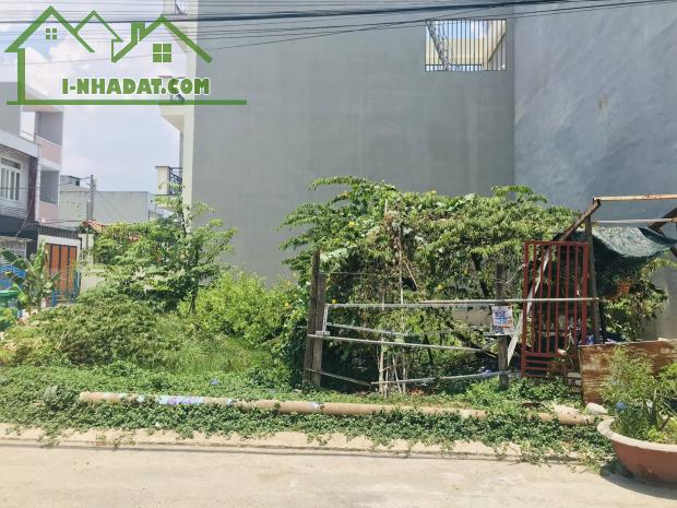 Lô góc 2 mặt tiền hẻm 12 đường 339 phước long B, diện tích 158m vị trí đẹp - 1
