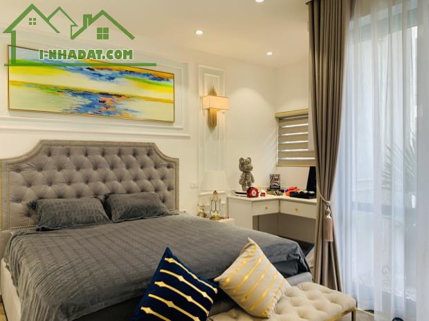Bán gấp nhà Mễ Trì- Nam Từ Liêm 66m2, MT 5,2m, 6 tầng-Thang Máy- Ô tô tránh 11 tỷ - 2