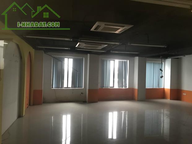 Chính chủ cho thuê văn phòng 80m2 mặt phố Trần Đại Nghĩa, Hai Bà Trưng, Hà Nội. 0866683628 - 2