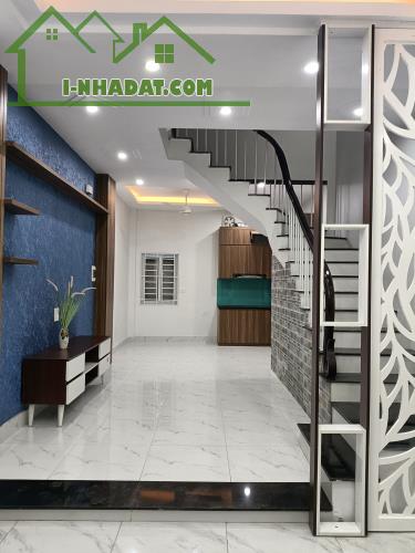 Siêu phẩm nhà đẹp long lanh phố Khương Đình, gần Ngã Tư Sở 34mx4t hơn 6 tỷ, Hiếm.
