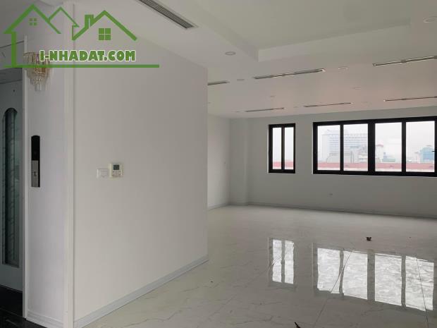Bán nhà mặt phố Kim Mã, Ba Đình, vị trí đẹp nhất phố, kinh doanh đỉnh cao, giá 35 tỷ - 2