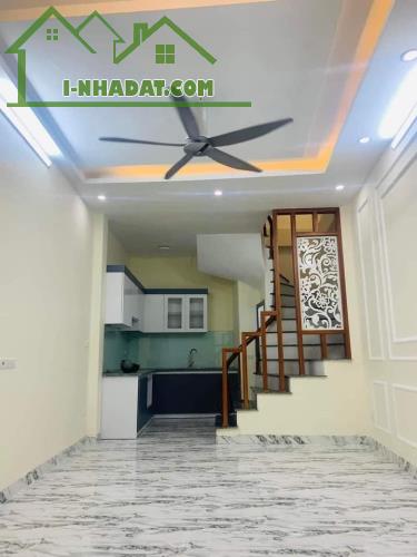 Bán nhà Ngõ 178 phố Tây Sơn, diện tích 45m2 x5 tầng, mặt tiền 4m, Giá 5,2 tỷ - 1