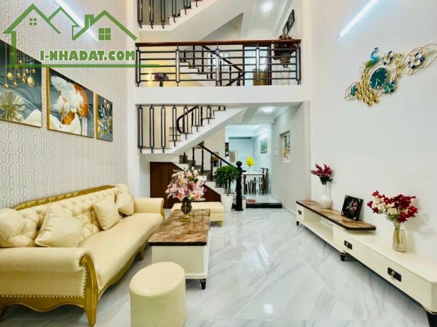 Siêu Đẹp, HXH Lê Quang Định, 5 tầng, 72m2, chỉ 12 tỷ - 3