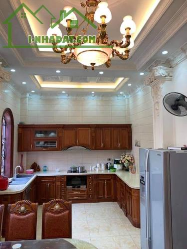 NHÀ ĐẸP MỸ ĐÌNH, lô góc, thoáng SÁNG, ô tô đỗ cửa, 50m2 x 5 tầng x 4,5m CHỈ 4.6 tỷ