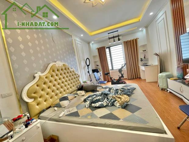 Bán Nhà Phố Minh Khai 35m×5T KINH DOANH. Nhà Mới Ở Ngay Giá Nhỉnh 4 Tỷ - 5