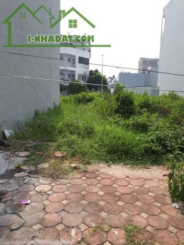 Bán đất dịch vụ Yên Nghĩa sát đường 24m, 53m2, mt4.5 giá 10 tỷ, ô tô kinh doanh