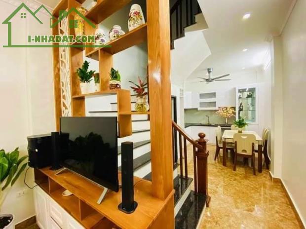Bán Nhà Riêng Phố Chính Kinh 45m LÔ GÓC - KINH DOANH. Giá Nhỉnh 6 Tỷ - 3