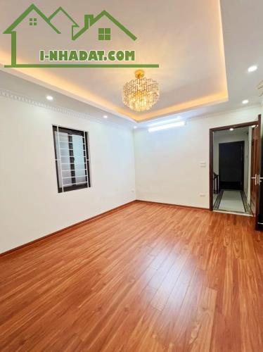 Bán Nhà Riêng Phố Chính Kinh 45m LÔ GÓC - KINH DOANH. Giá Nhỉnh 6 Tỷ - 4