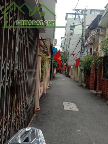Bán nhà Lê Đức Thọ, Nam Từ Liêm,Ô TÔ sát nhà, 2 THOÁNG, Ở SƯỚNG, 50m2 chỉ nhỉnh 4 tỷ. - 2