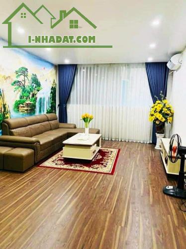 Bán nhà Hòe Thị ô tô Qua nhà vừa ở, kinh doanh tốt, 40m2 5tầng 5m giá chỉ  4tỷ. - 2