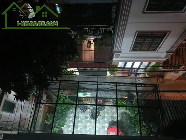 MẶT NGÕ ÔTÔ THÔNG LÔ GÓC KD Ngọc Lâm Long Biên 70m 4 Tầng 10 tỷ.