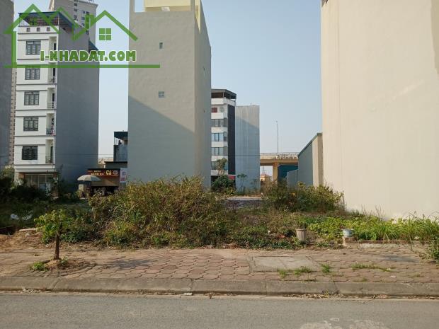 Bán Đất dịch vụ khu C Yên Nghĩa, sát trục chính, 50m2, 9.4 tỷ cạnh ĐH Phenikaa