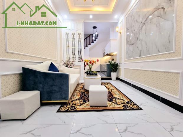 Nhỉnh 6 Tỷ 38m Phố Trương Định Kinh Doanh. Vị Trí Vip. Nhà Mới Về Ở Ngay