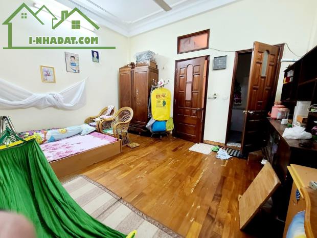 Bán nhà chùa Bộc, Đông Đa, dt 40m x4t, mt4m, giá 5,8 ỷ. - 1