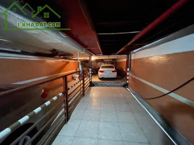 💥 Bán Tòa Văn Phòng Mặt phố Đội Cấn, Ba Đình 240m2 12T, MT 6.5m, Chỉ 150 Tỷ 💥 - 3