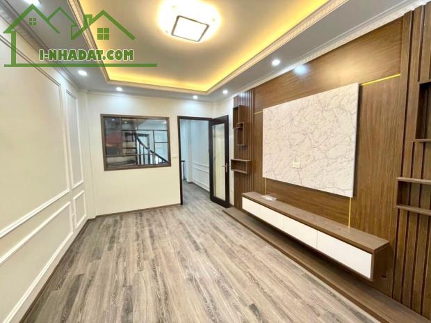 3,95tỷ có ngay nhà ở 5Tầng cách Mỹ Đình chỉ 5km Ô tô sát nhà gửi ngày đêm - 1