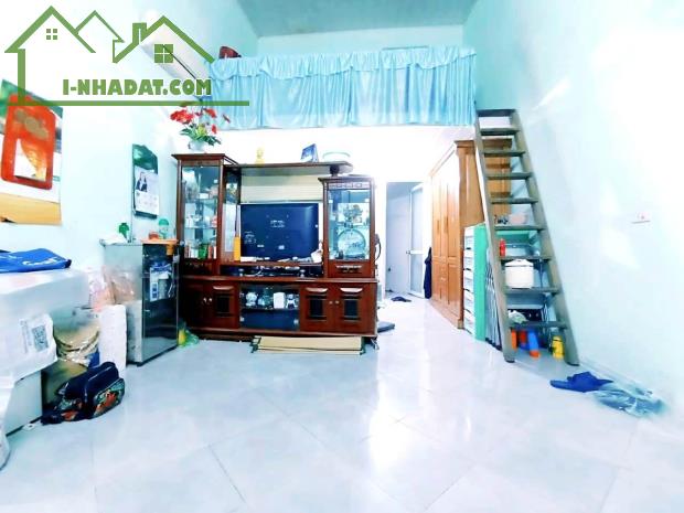 Ô Tô Đỗ Cửa Dừng Đỗ, Tân Xuân, Phân Lô Quân Đội, 45M, MT 4  Giá bán   8,5 Tỷ, TL. - 3