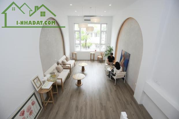 Bán nhà mặt phố Nguyễn Công Hoan, Ba Đình, 60m2, 5 tầng, 2 mặt tiền, vừa ở vừa kinh doanh! - 2