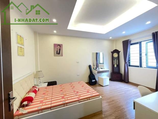 BÁN GẤP NHÀ PHỐ NGUYỄN VĂN CỪ - LONG BIÊN, 65M x 5T, LÔ GÓC, GARA ÔTÔ, FULL ĐỒ. HƠN 9 TỶ - 3