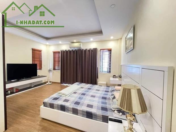 BÁN GẤP NHÀ PHỐ NGUYỄN VĂN CỪ - LONG BIÊN, 65M x 5T, LÔ GÓC, GARA ÔTÔ, FULL ĐỒ. HƠN 9 TỶ - 2