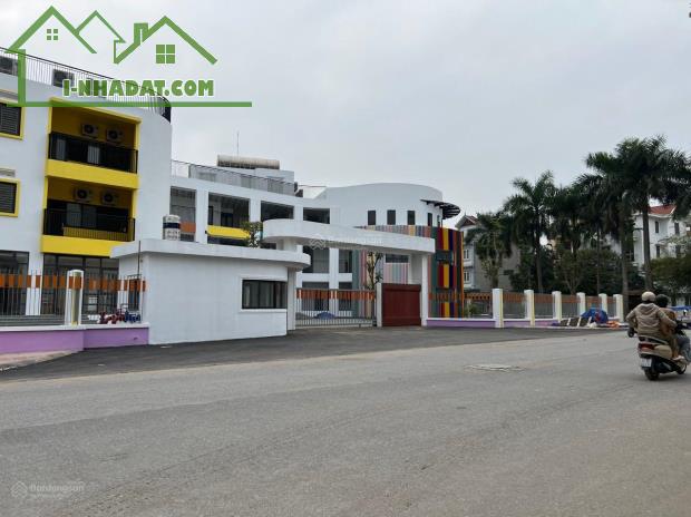BÁN ĐẤT TĐC NGỌC THỤY 65M, VIEW CÔNG VIÊN, ĐƯỜNG 22M, VỈA HÈ, KINH DOANH. GIÁ 15.2 TỶ