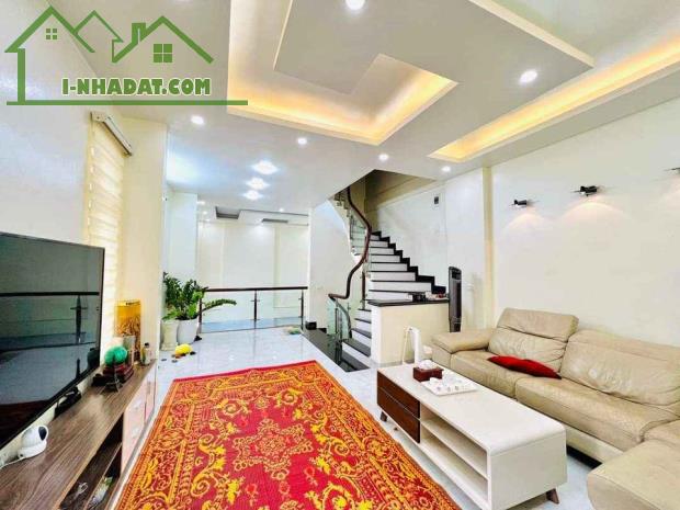 Bán Nhà Thạch Bàn, Long Biên 47m2, 5T giá 7,3 tỷ ( gần trường THCS Thạch Bàn) - 2