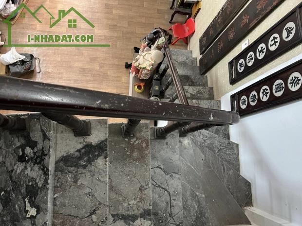 GẦN PHỐ, NGÕ RỘNG, 2 MẶT THOÁNG – Nhà 3 tầng Ngô Thì Nhậm 26m2 MT4m 6.5 tỷ - 2